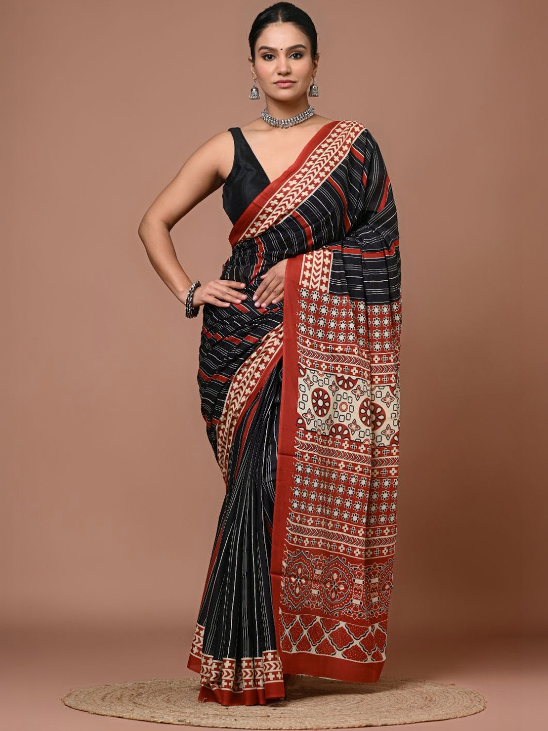 DATTA BUTTI Ethnic Motifs Pure Cotton Handloom Bagru Saree