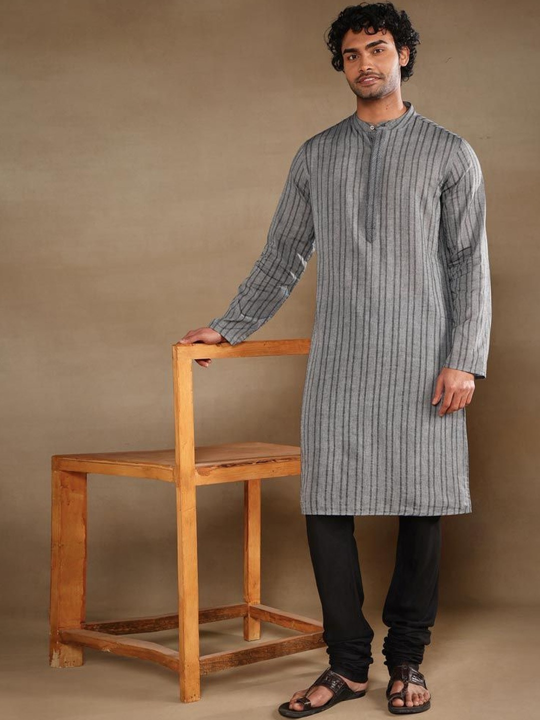 Fabindia Men Striped Thread Work Kurta