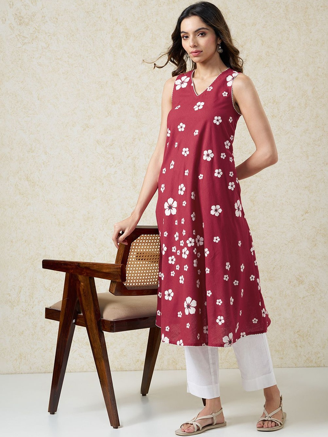 RANGMANCH BY PANTALOONS Quirky Printed Pure Cotton Kurta