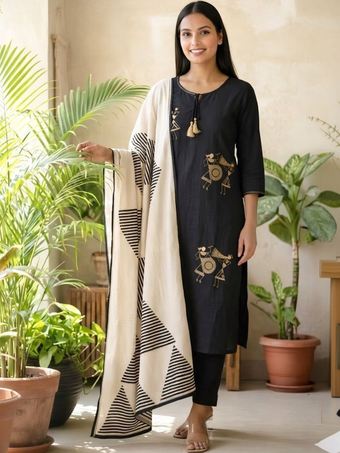 Moda Rapido Women Ethnic Motifs Printed Regular Kurta with Trousers & With Dupatta
