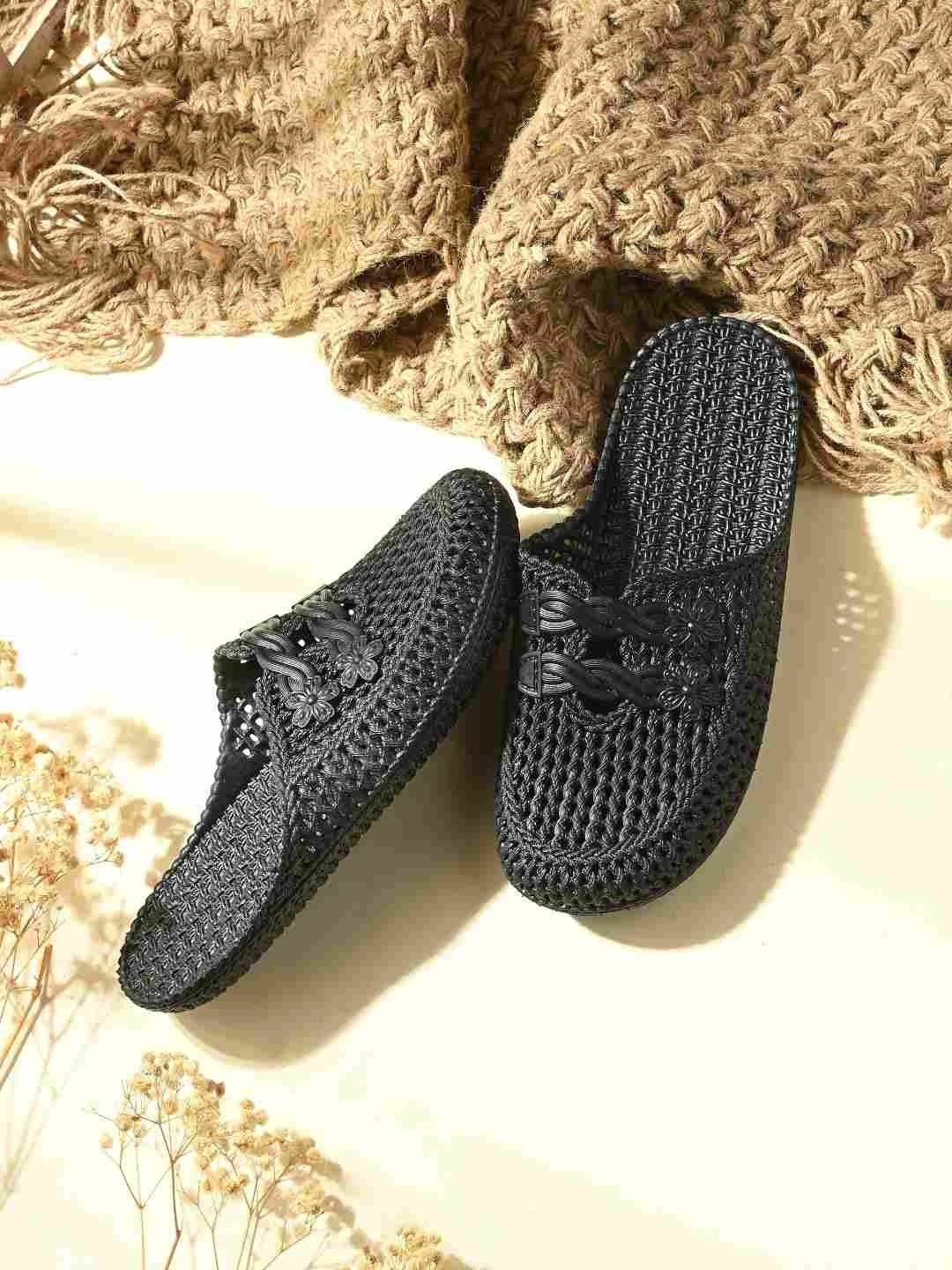 ABJ Fashion Women Slip-On