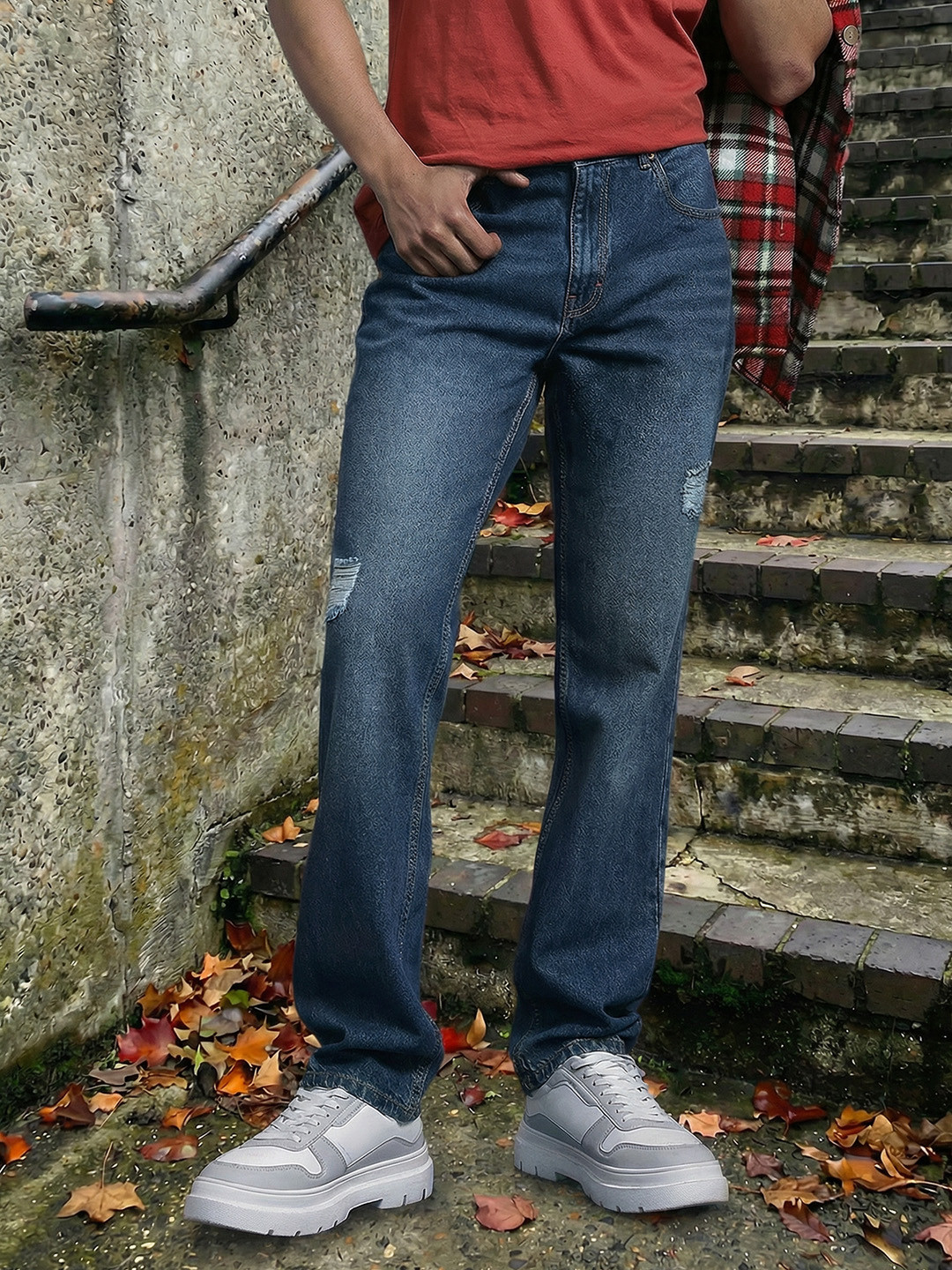 The Roadster Lifestyle Co., Men Pure Cotton Regular Fit Mid-Rise Jeans