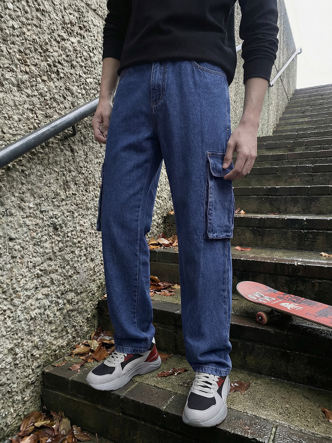 The Roadster Life Co. Men Loose Fit Cargo-Style Jeans