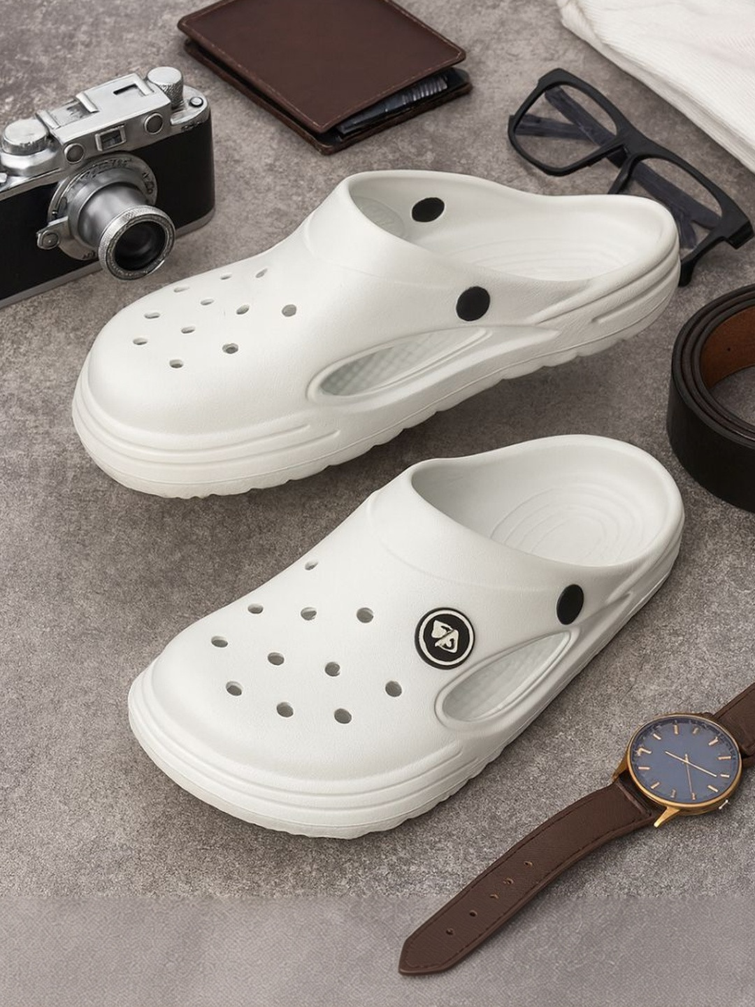 HERE&NOW Men Clogs