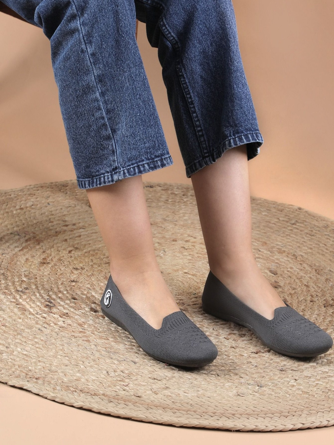 Shoeshion Round Toe Slip-On Ballerinas