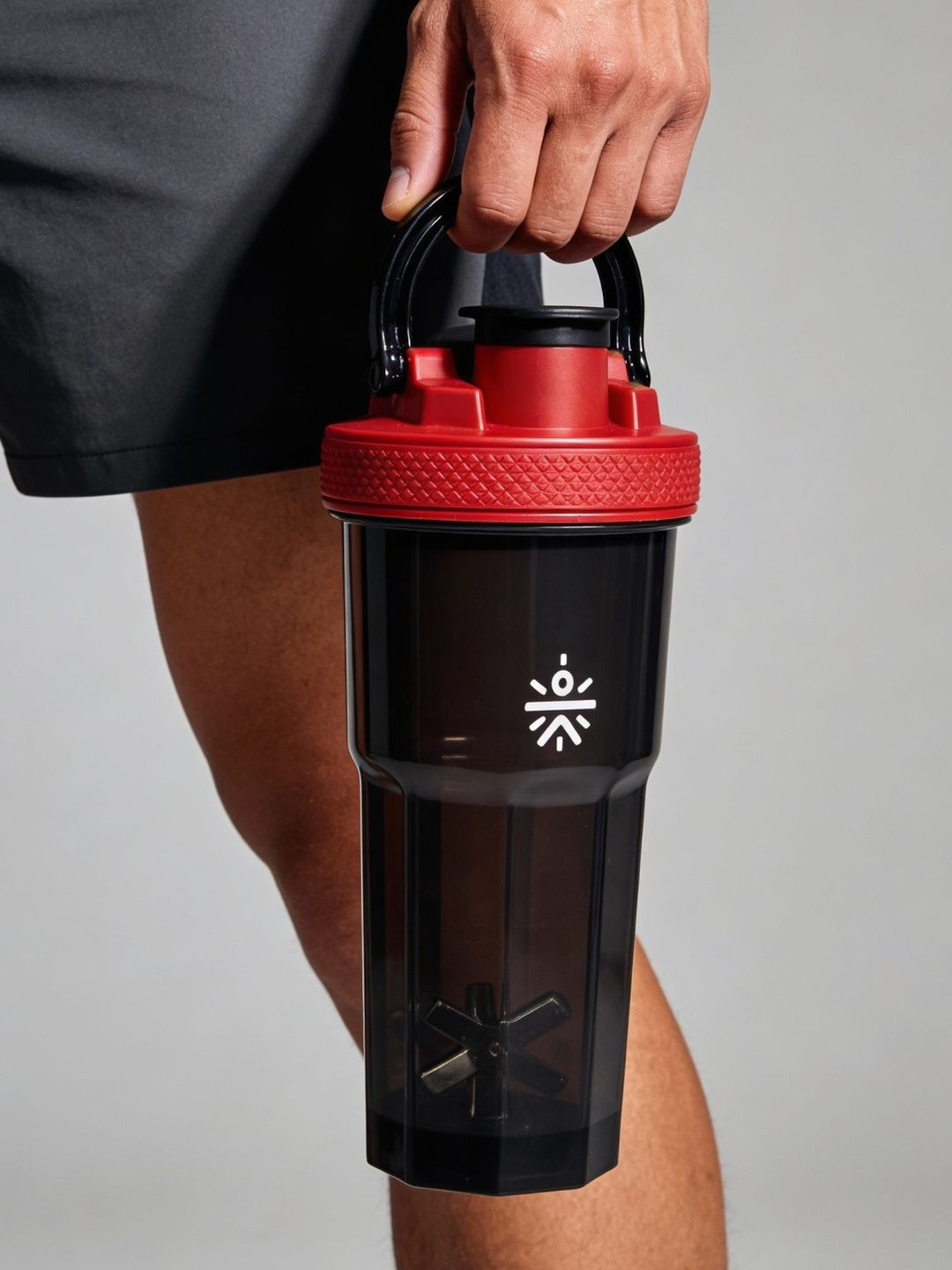 CULT FrostBlend Pro 600 ml Multipurpose Leak-Proof Shaker Bottle - Black