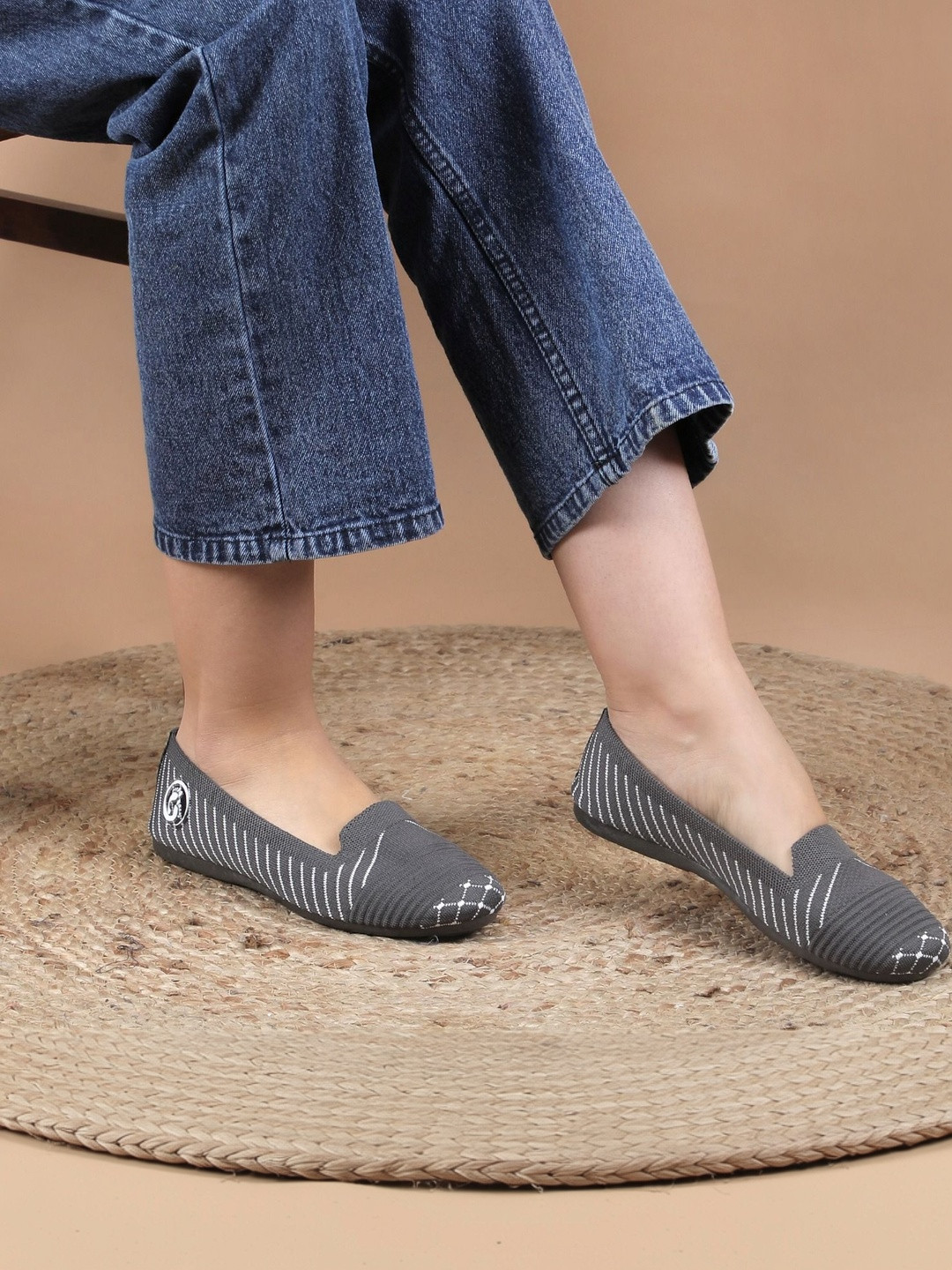 Shoeshion Round Toe Slip-On Ballerinas