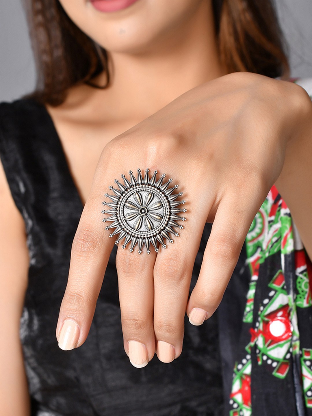Nrityotsava Ishana Statement Ring