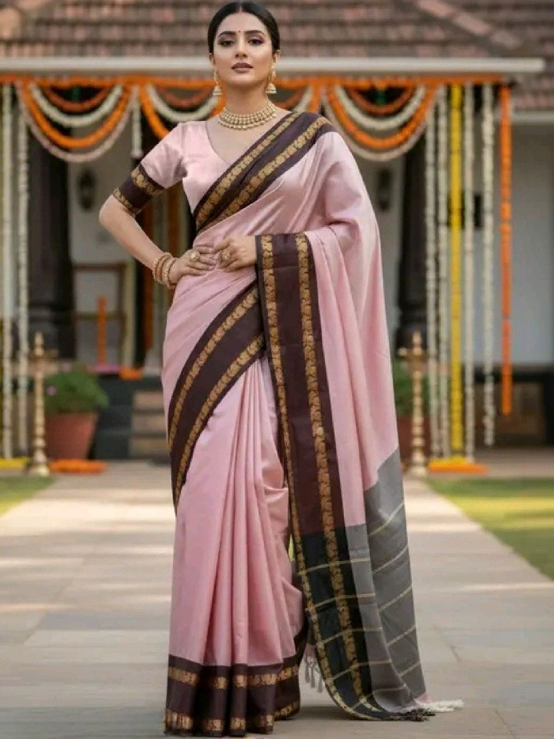 GRISHU COLLECTION Woven Design Zari Silk Cotton Handloom Narayan Peth Saree