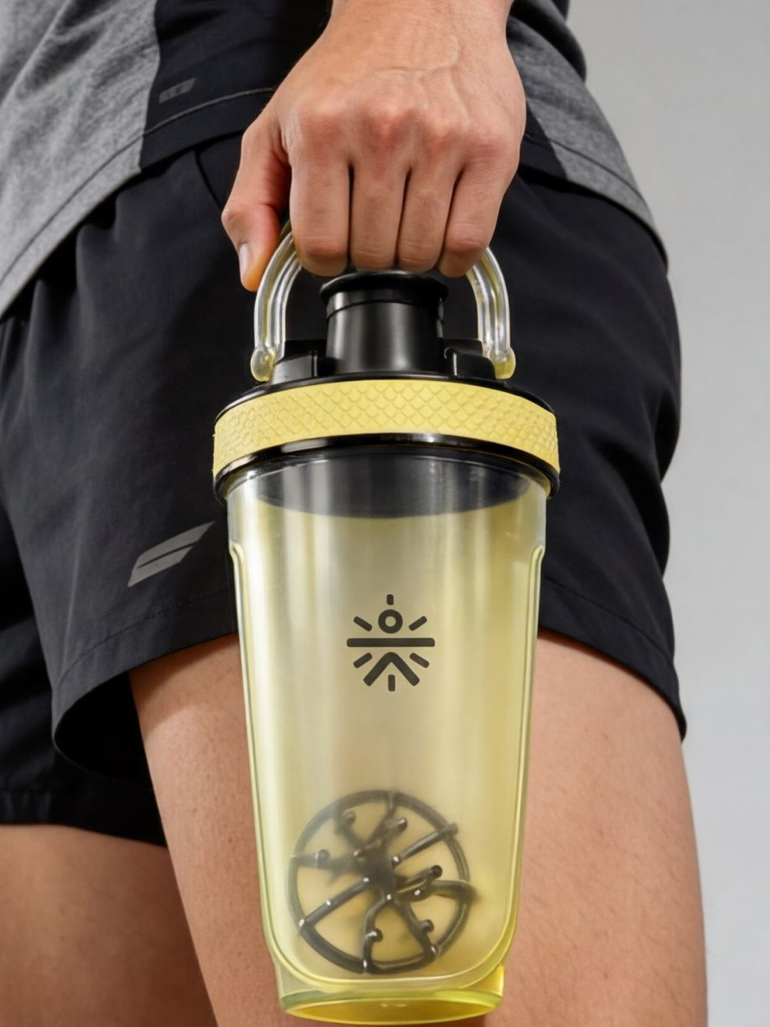CULT FrostBlend 500 ml Leak-Proof Multipurpose Shaker Bottle - Yellow