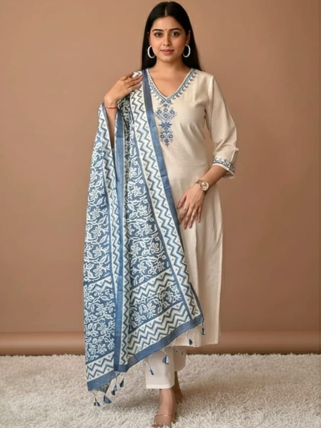 TIBAKKDI Women Ethnic Motifs Embroidered Regular Thread Work Pure Cotton Kurta with Trousers & With Dupatta