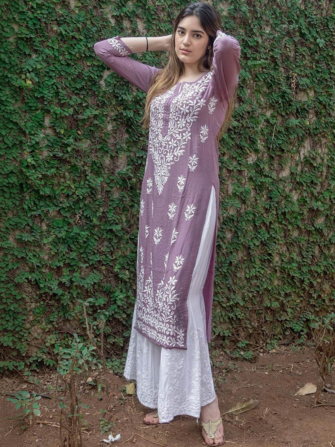 JBTEX Ethnic Motifs Embroidered Chikankari Chikankari Kurti