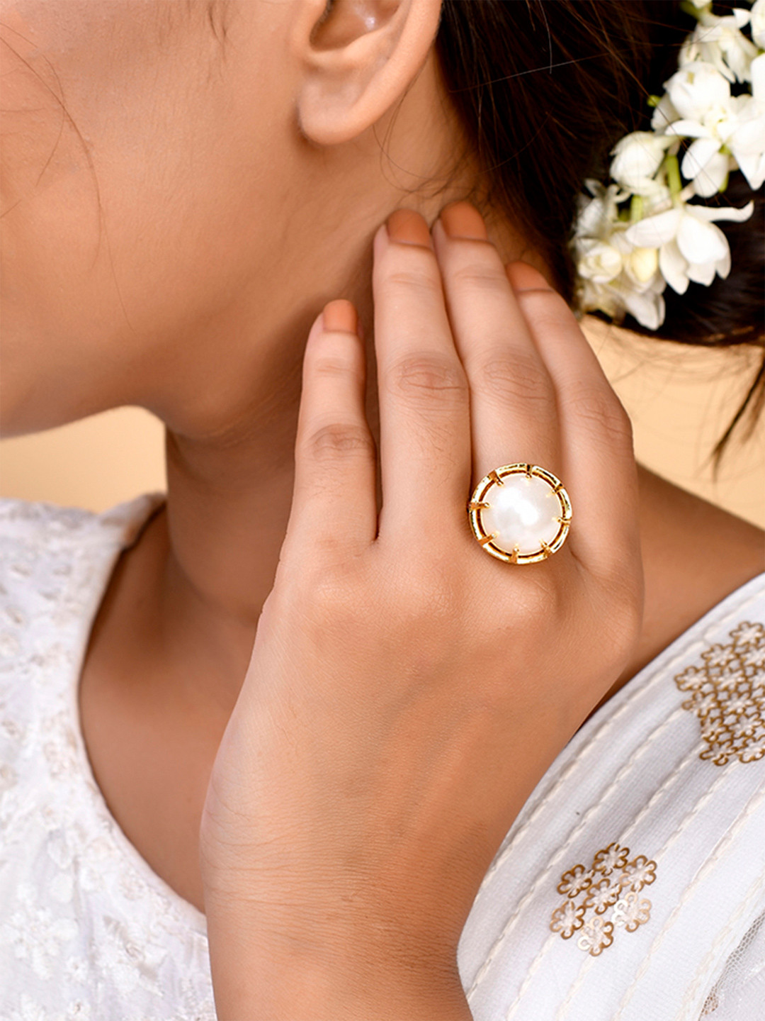 Nazakat Shahi Cocktail Ring