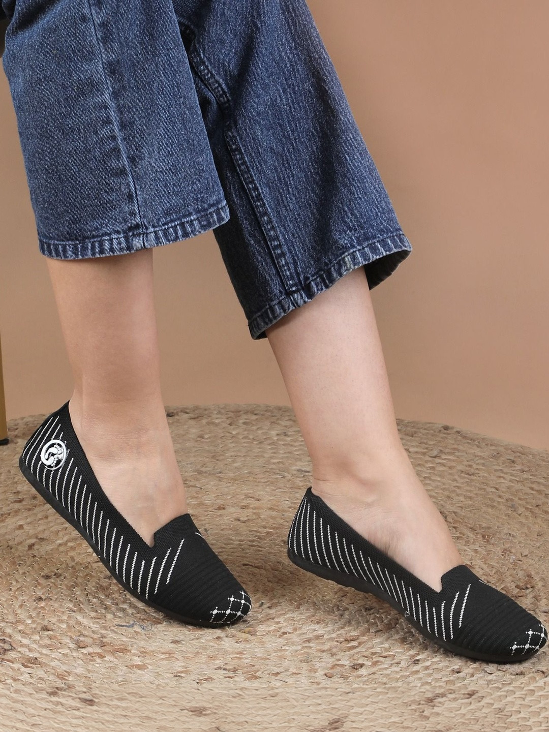 Shoeshion Round Toe Slip-On Ballerinas