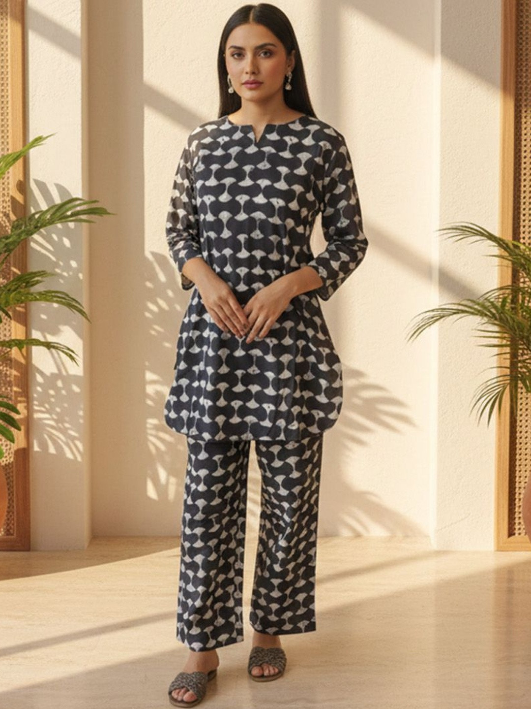 Varanga Printed Tunic with Trousers