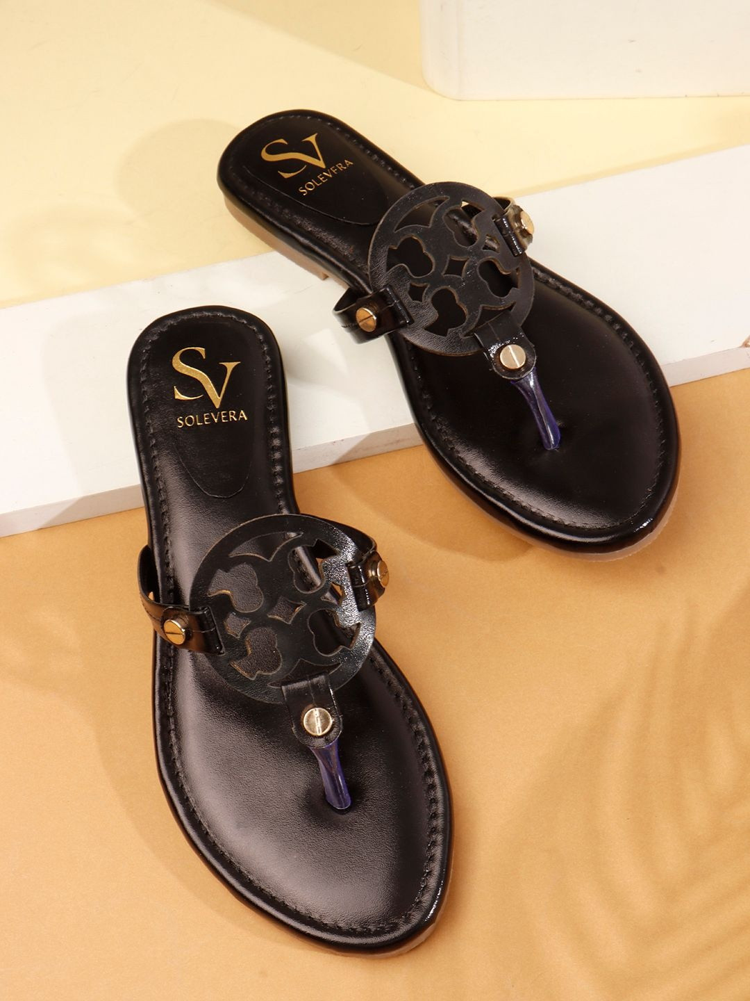 Solevera Women Textured Open Toe Flats