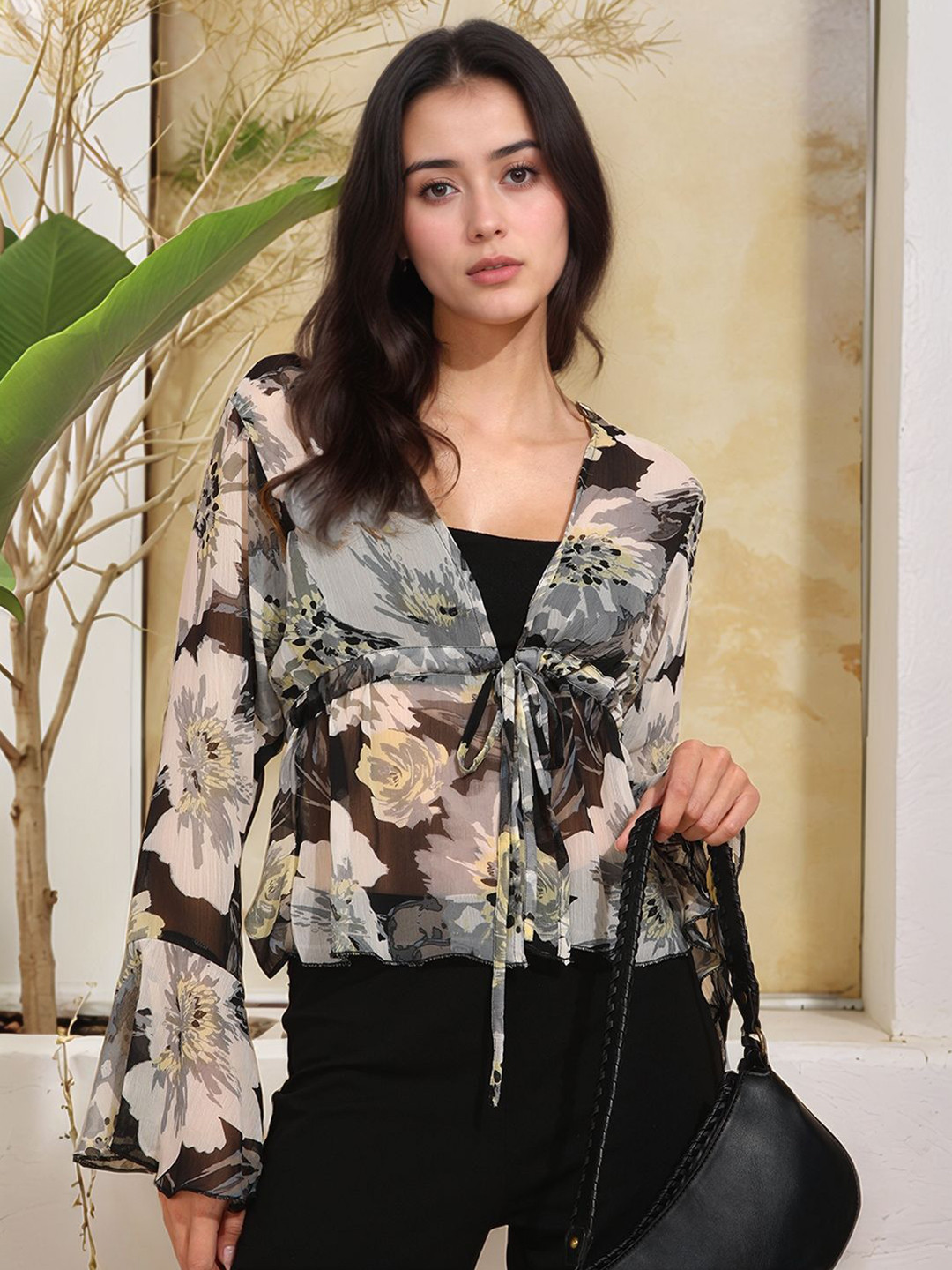 Fashfun Floral Printed V-Neck Bell Sleeve Crop Top