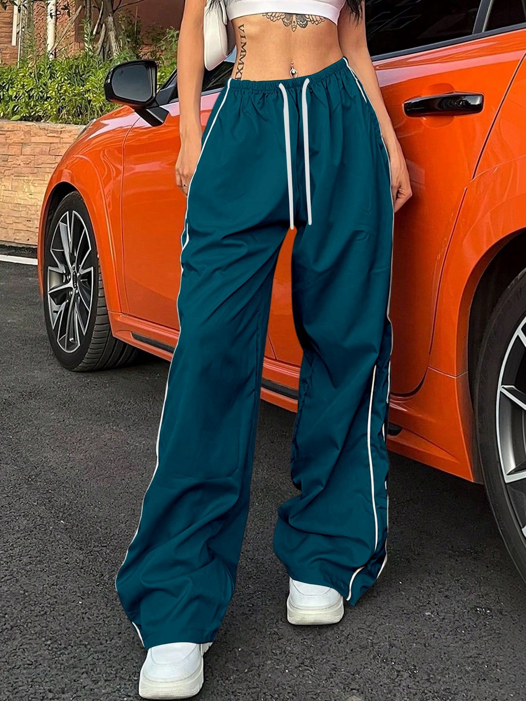 RAJOVATI Women Regular Fit Striped Track Pants