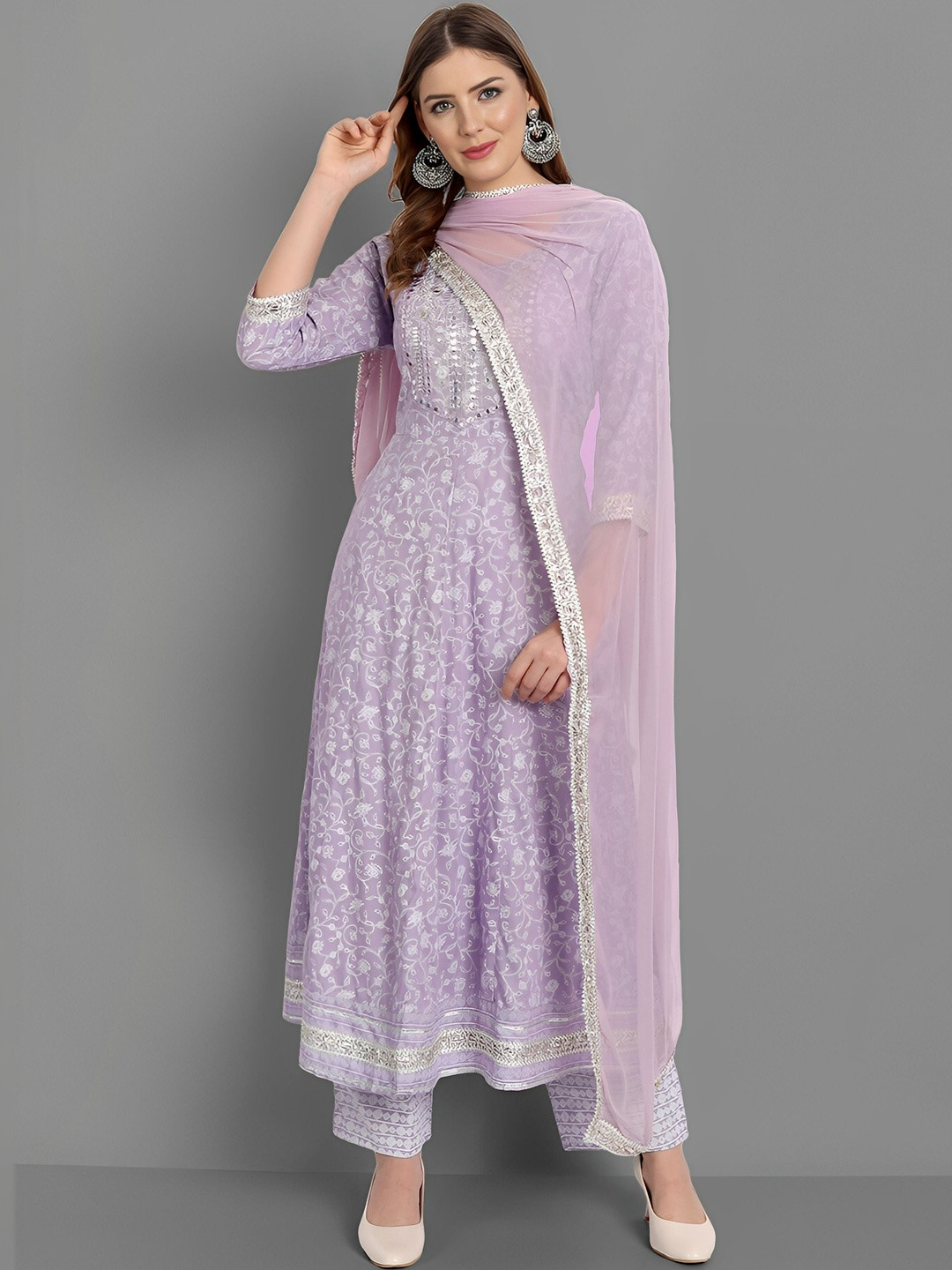 Vastranikhar Women Ethnic Motifs Printed Empire Gotta Patti Kurta with Trousers & With Dupatta