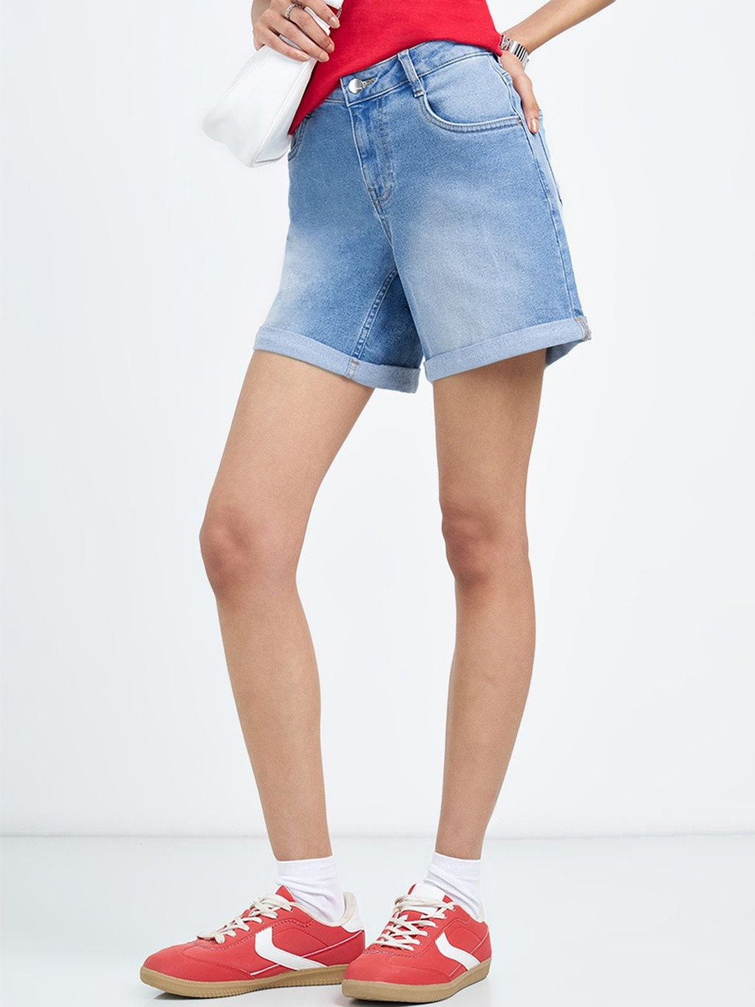 SF JEANS by Pantaloons Women Washed Slim Fit High-Rise Denim Shorts