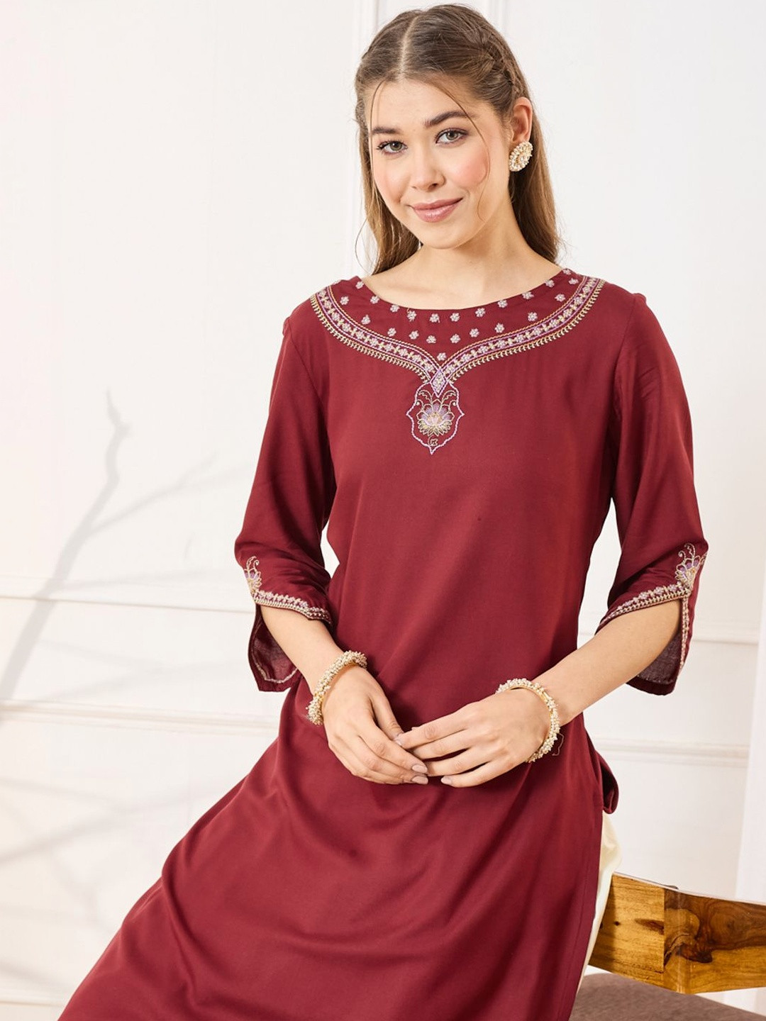 Anouk Women Embroidered Flared Sleeves Thread Work Kurta