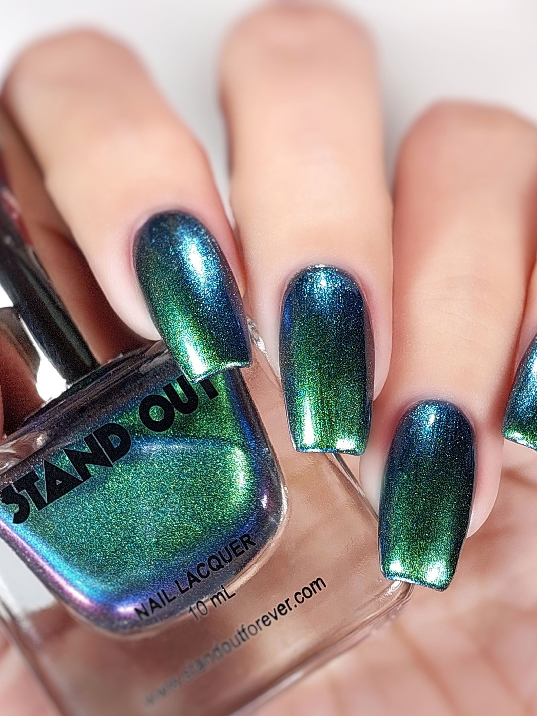 Stand Out Multi Chrome Color Changing Boutique Nail Polish - 10 ml - Queen