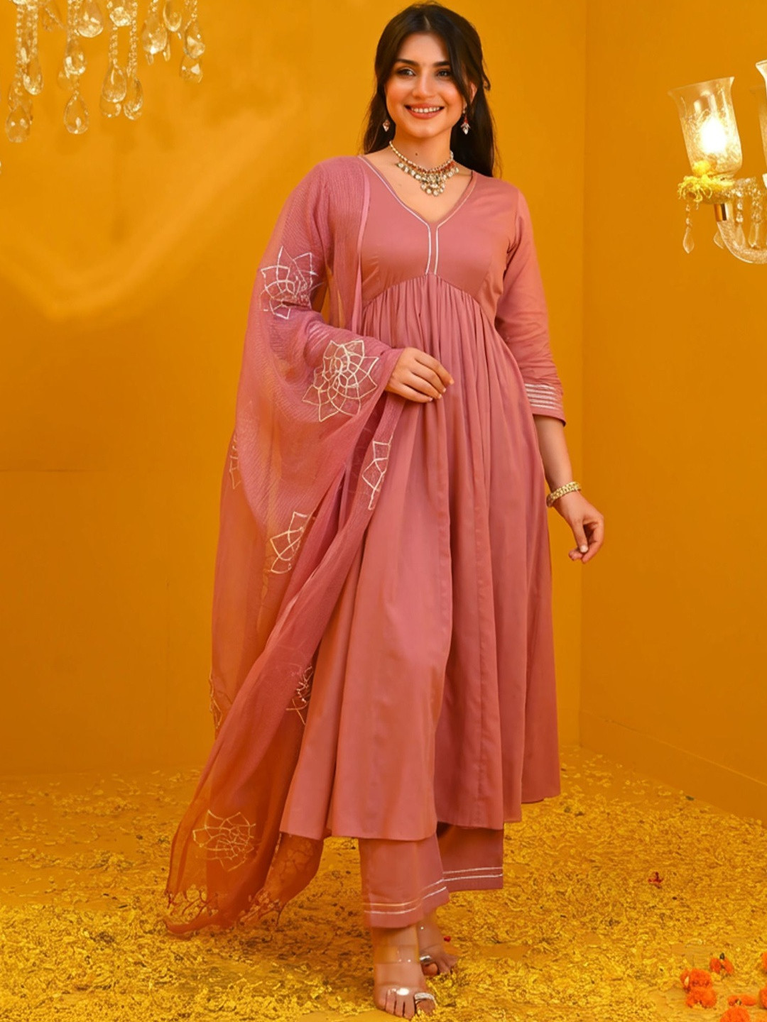 Vastranikhar Women Empire Thread Work Kurta with Trousers & With Dupatta