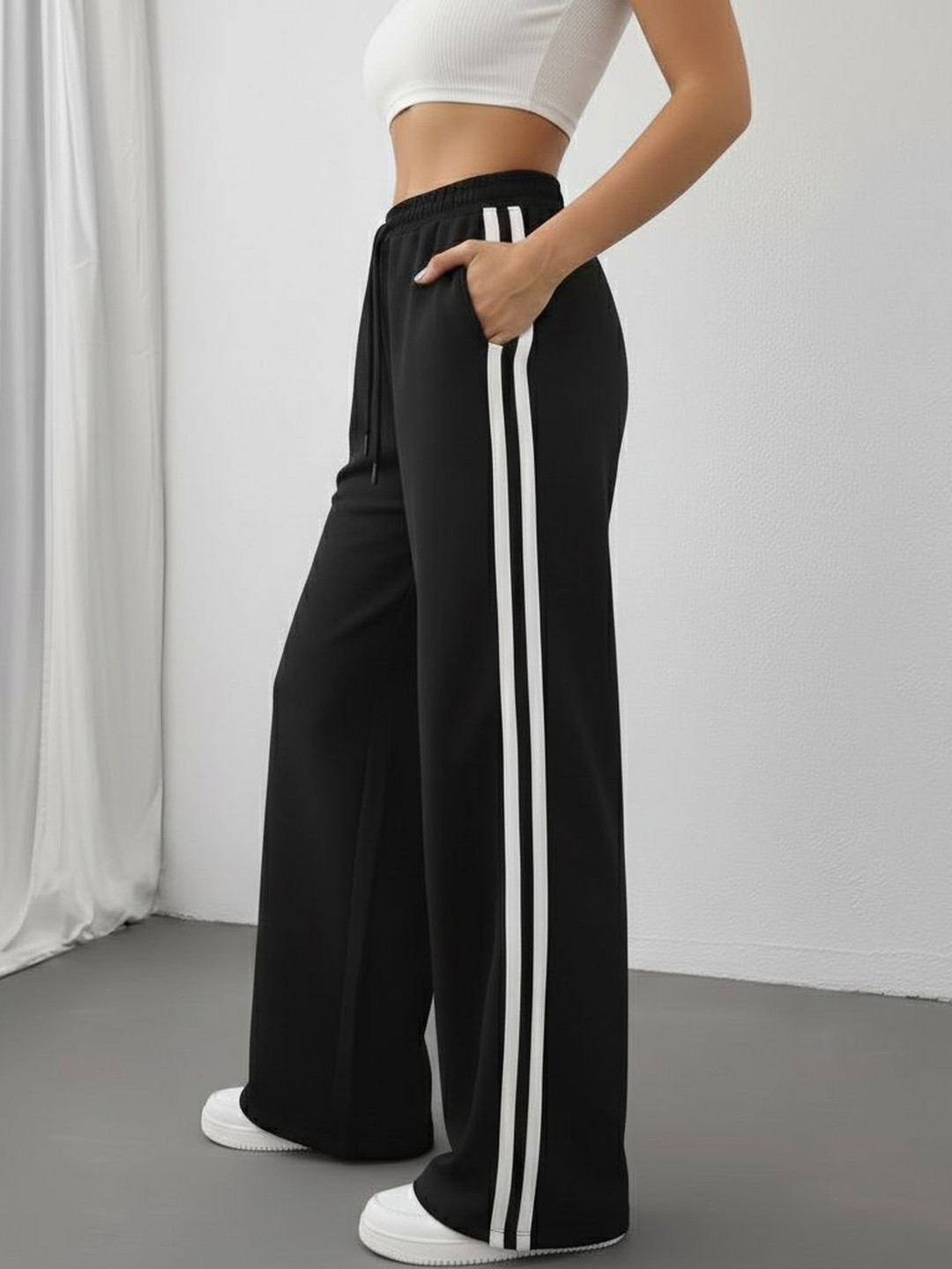 dockstreet Women Relaxed Fit Track Pants