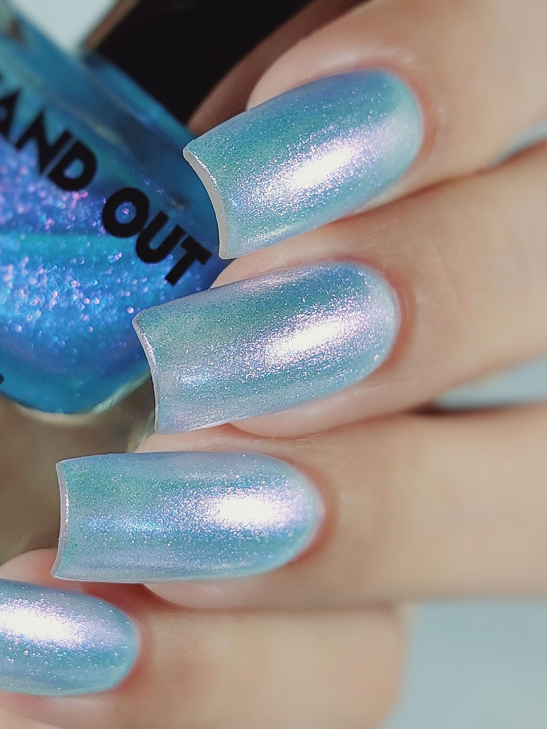 Stand Out Multi Chrome Color Changing Boutique Chameleon Nail Polish - Lake View - 12 ml