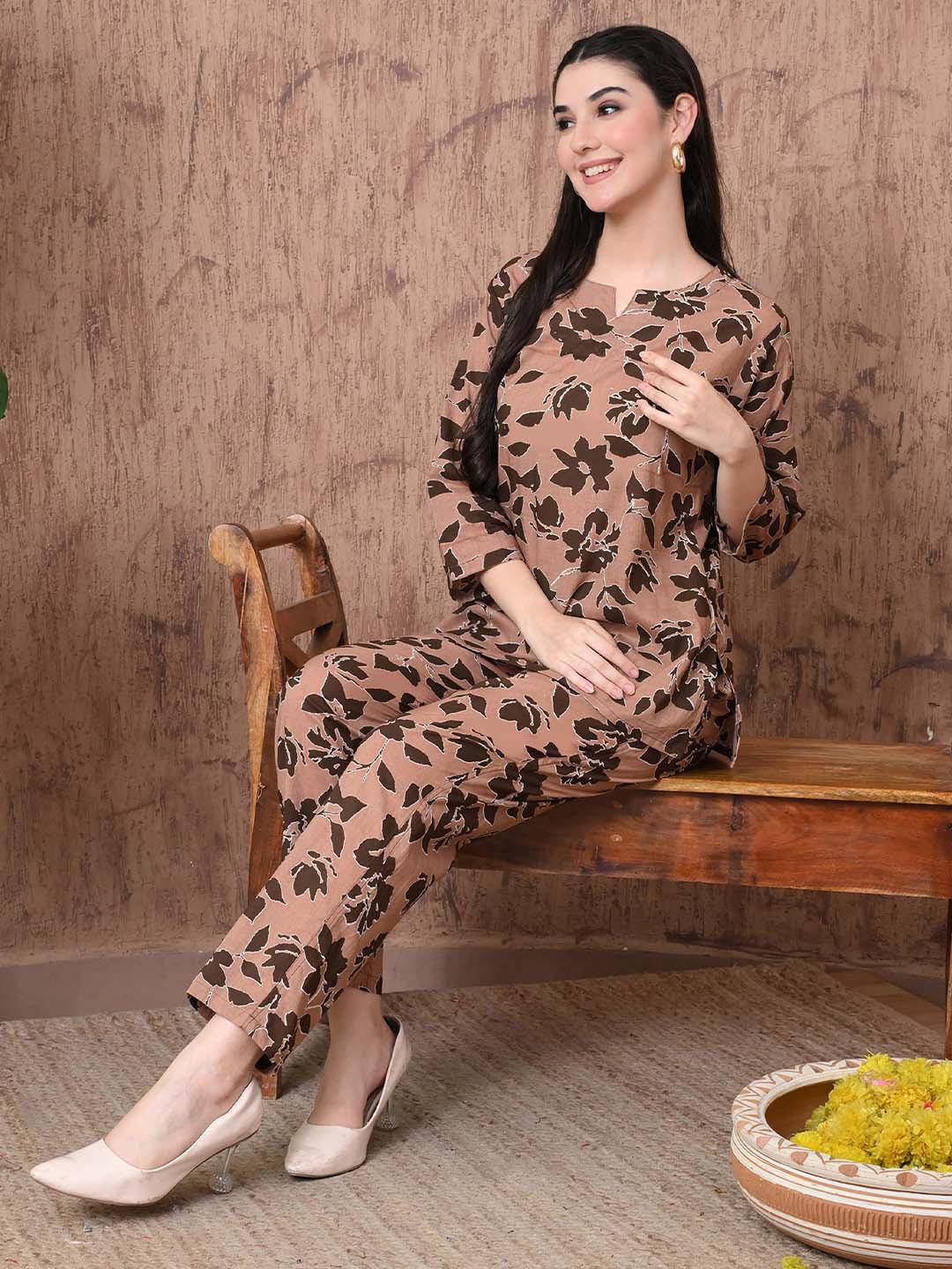 SILAKIVA Women Printed V-Neck Floral Co-Ord Set