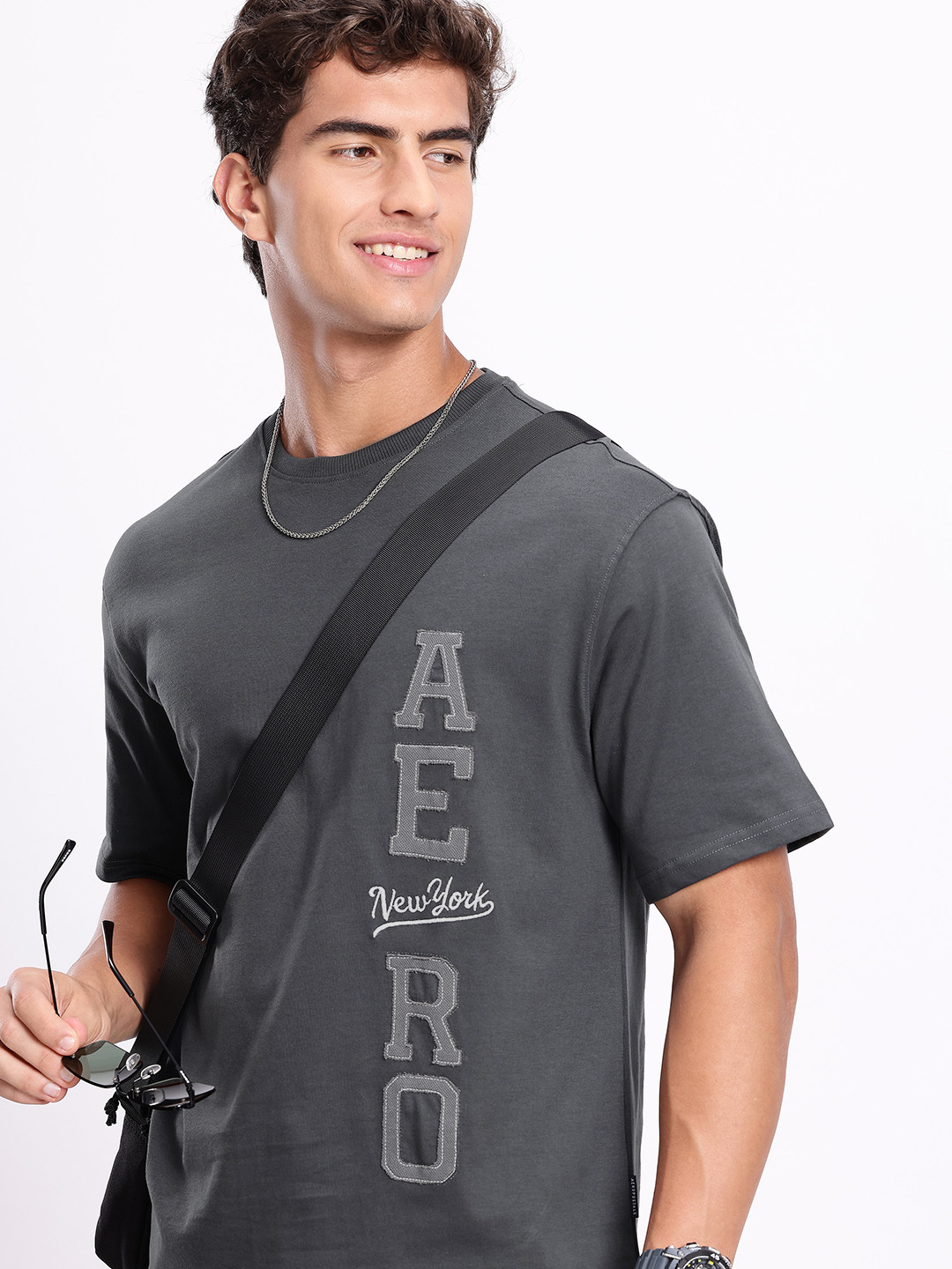 Aeropostale Brand Logo Applique Drop-Shoulder Sleeves Pure Cotton Relaxed Fit T-shirt