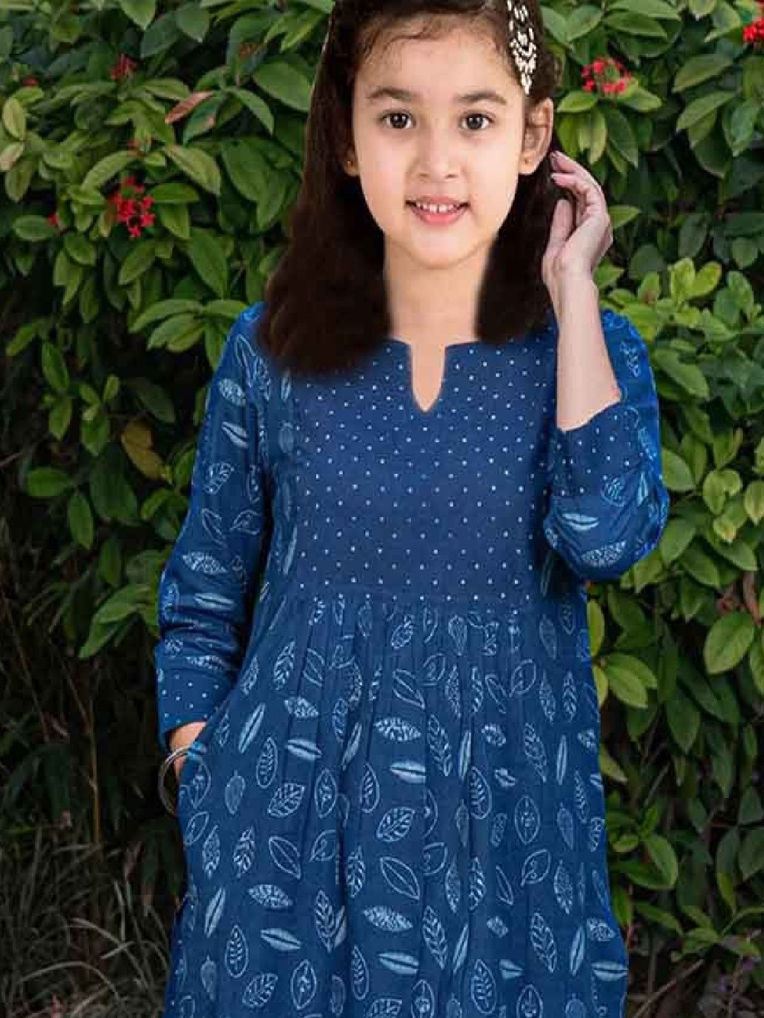 Heerkart Girls Floral Printed Empire Raw Silk Kurta with Palazzos