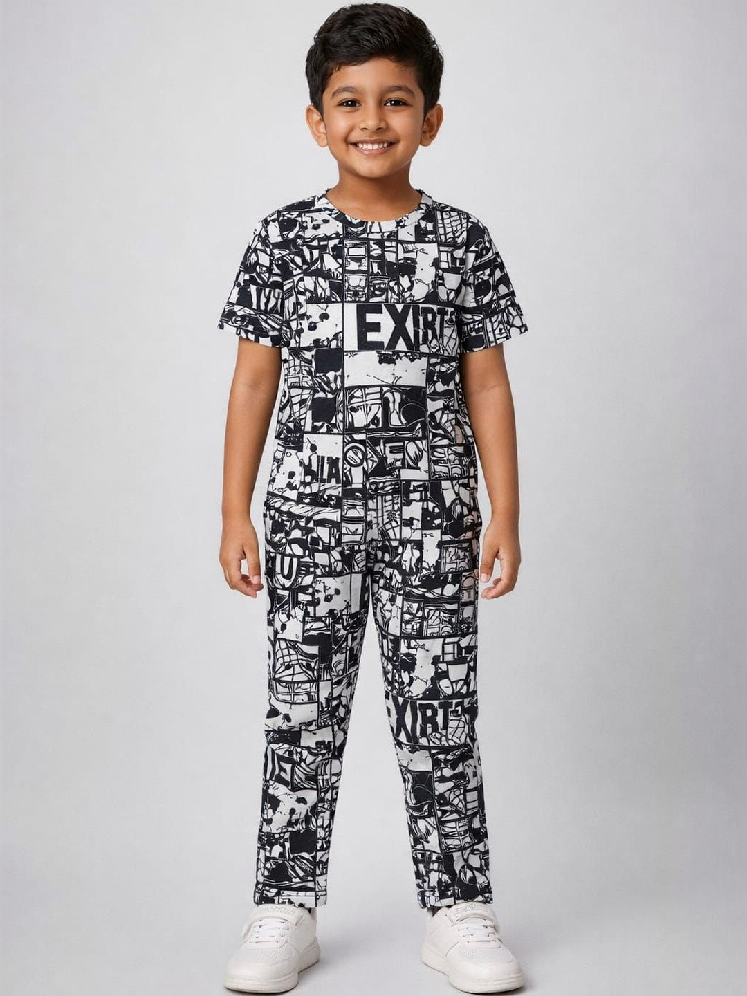 Nakshatra Unisex Kids Printed T-shirt with Pyjamas