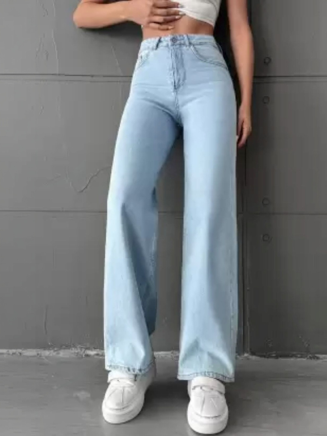 jeancherry Women Classic Mid-Rise Light Fade Stretchable Jeans