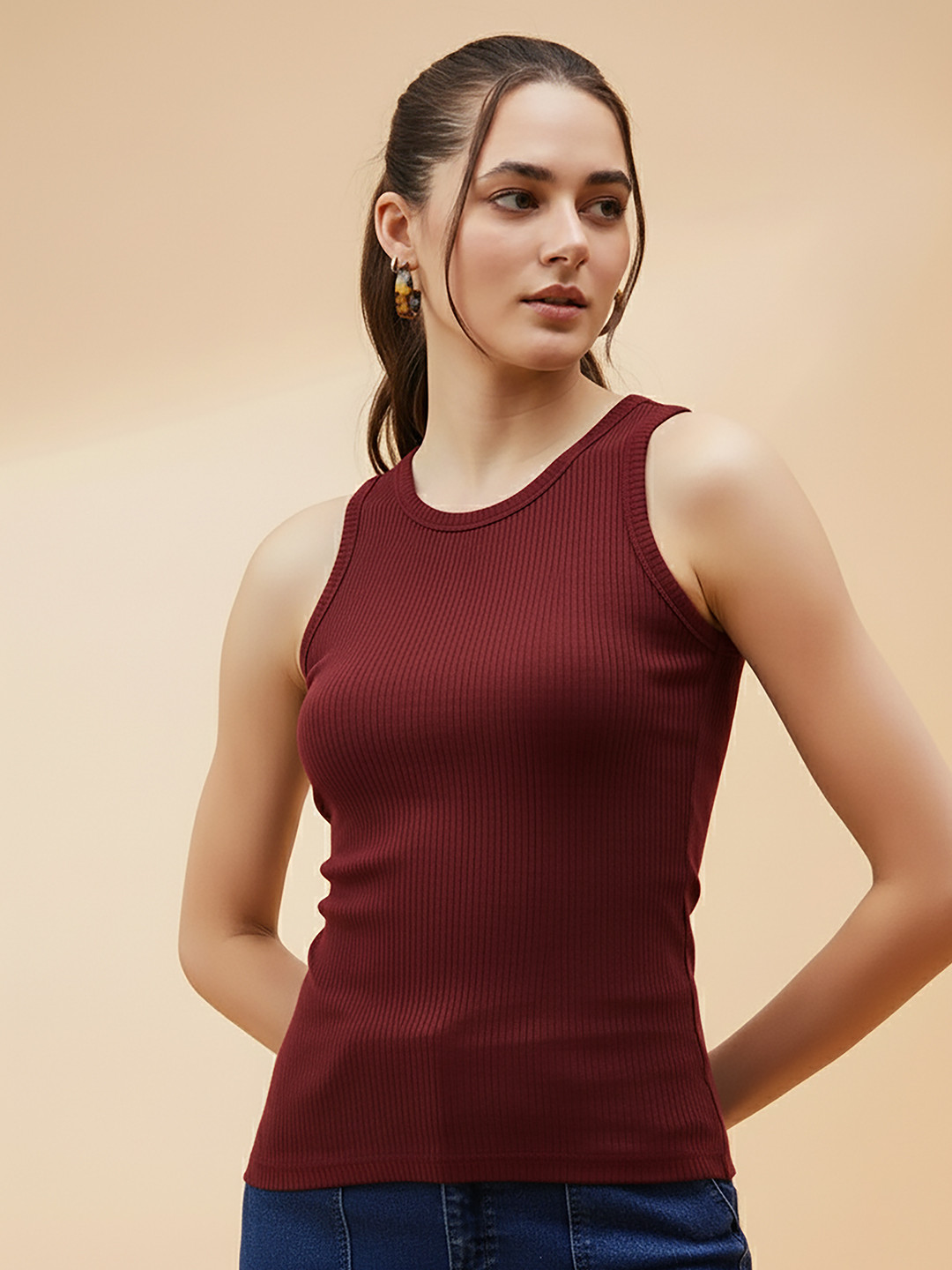 Unicus Apparel Maroon Ribbed Sleeveless Round Neck Top