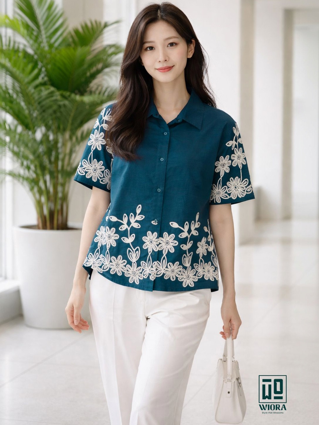 WIORA Women Floral Printed Casual Shirt