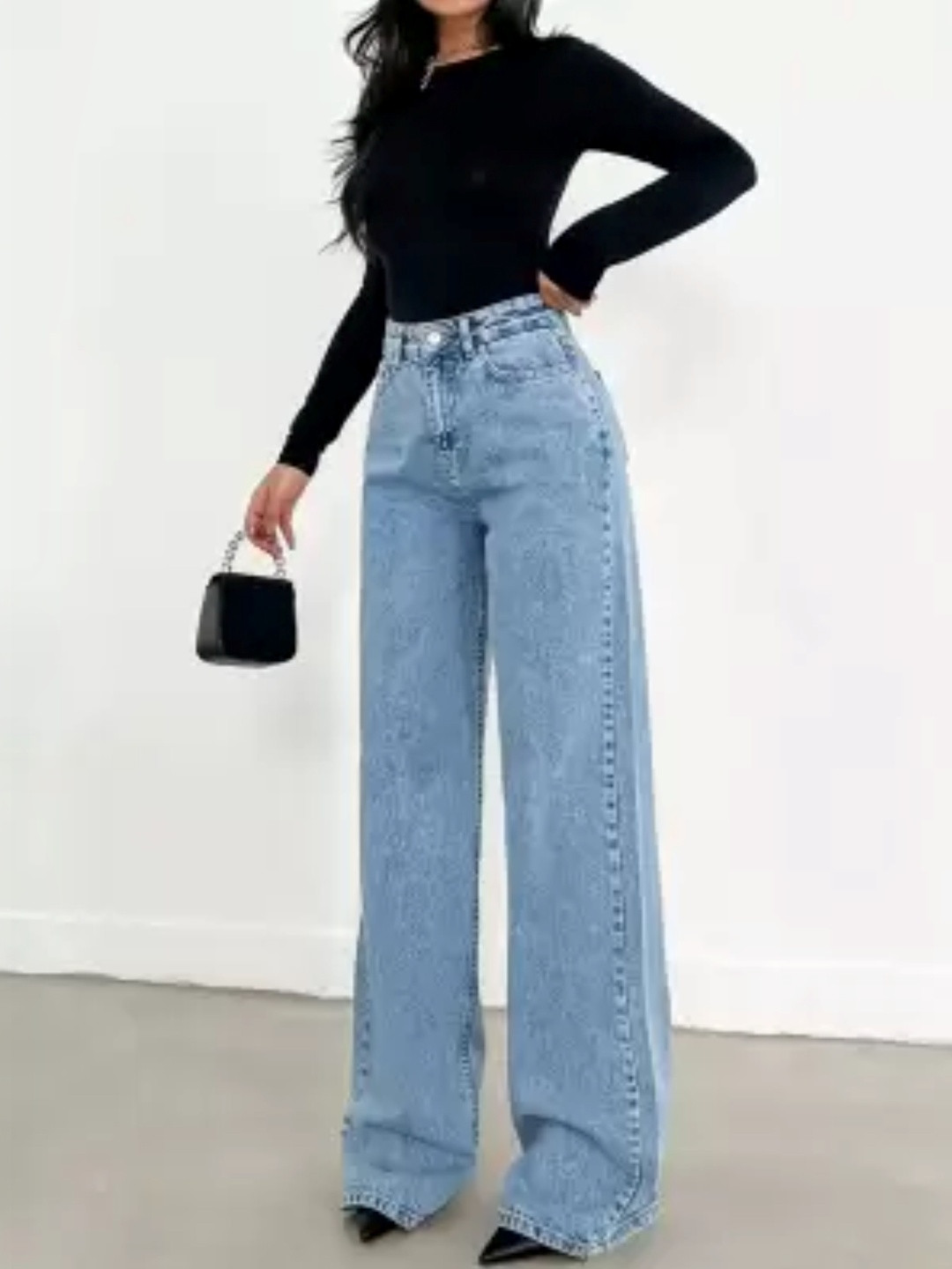 jeancherry Women Classic Mid-Rise Light Fade Stretchable Jeans