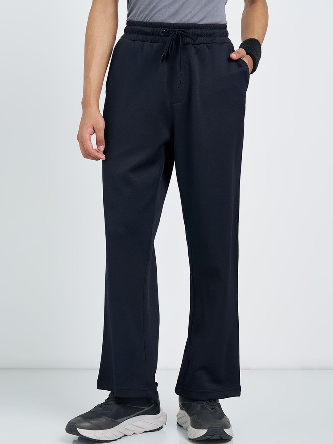 Ajile by Pantaloons Men Relaxed Fit Training Track Pants