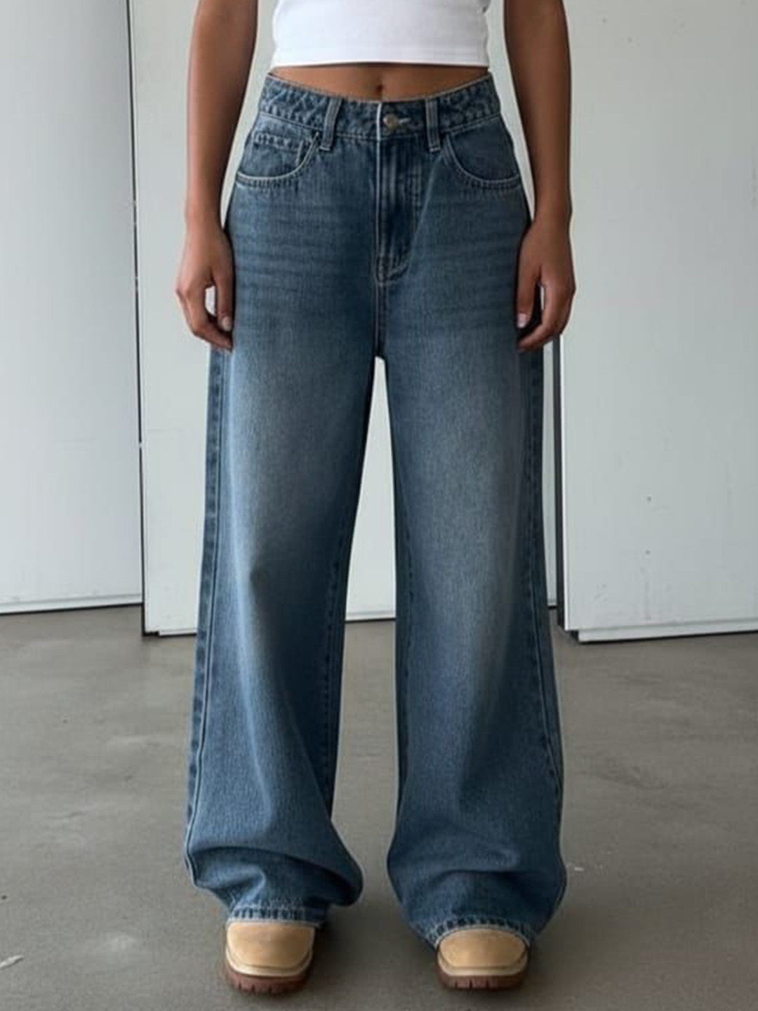 HUNTER & HAYES Women High-Rise Light Fade Jeans