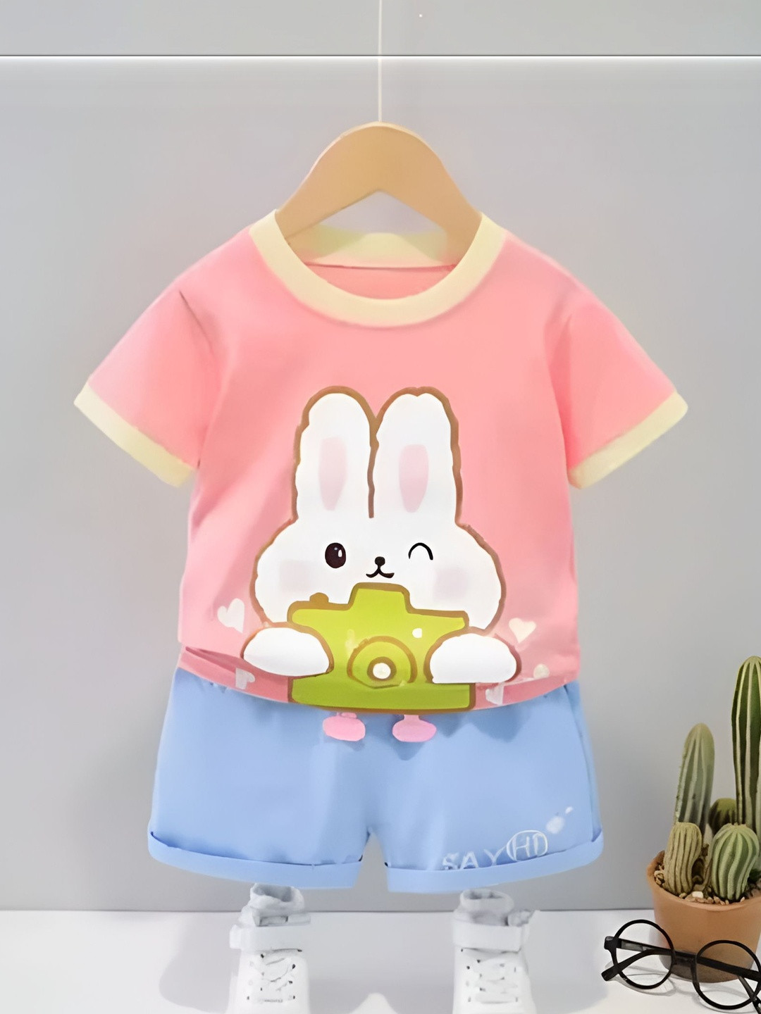 ELPIXIE FASHION Unisex Kids Printed T-shirt with Shorts