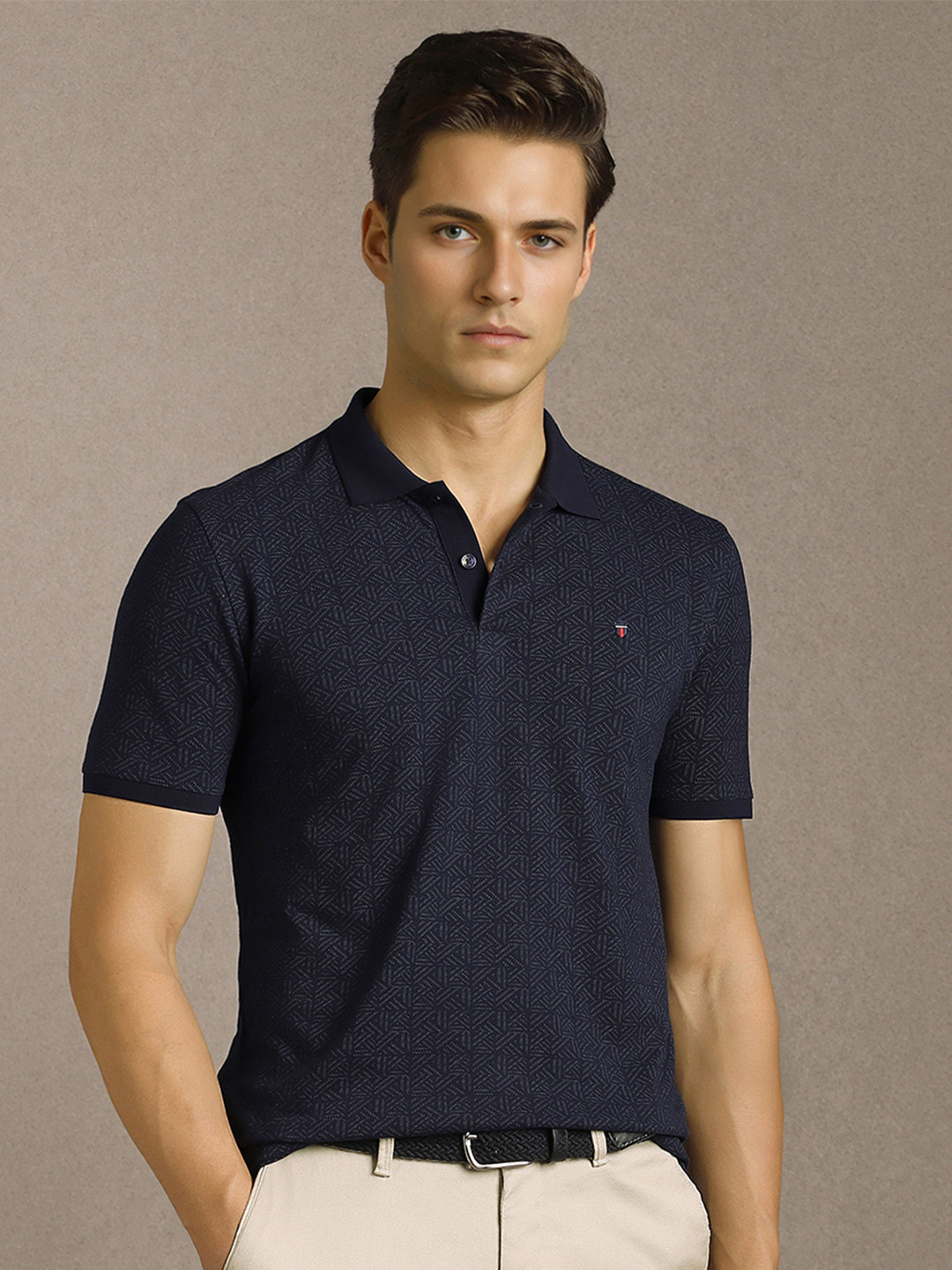 Men Slim Fit All Over Printed Stretch Fabric Half Sleeve Casual Tshirt