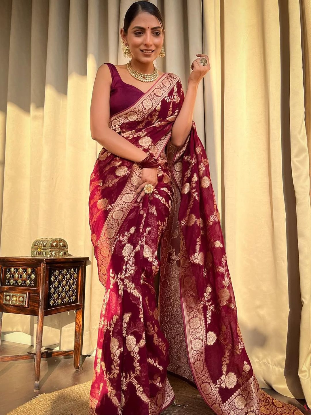 KALINI Floral Zari Silk Blend Heavy Work fwd Saree