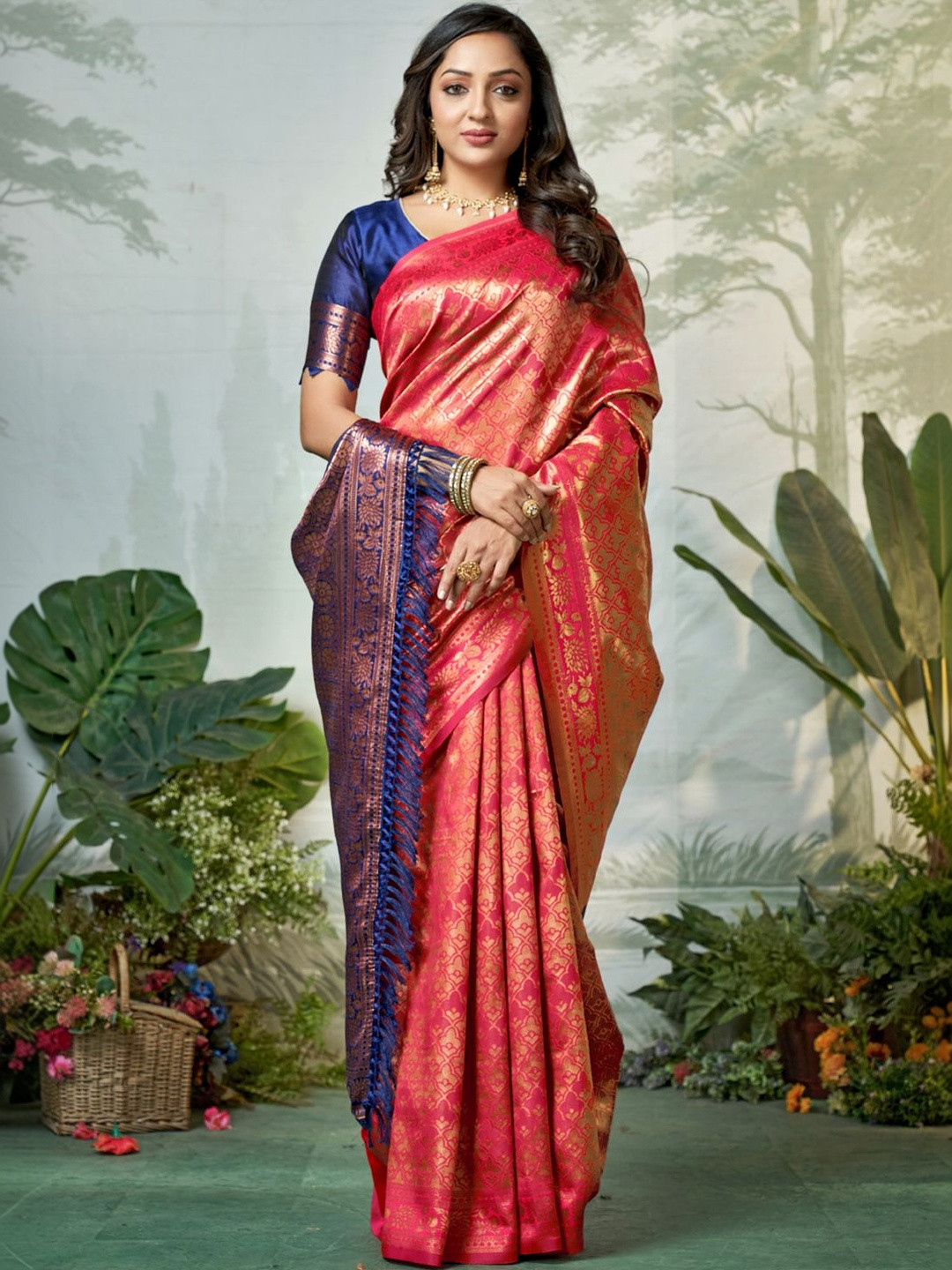 SZN Woven Design Zari Silk Blend Banarasi Saree
