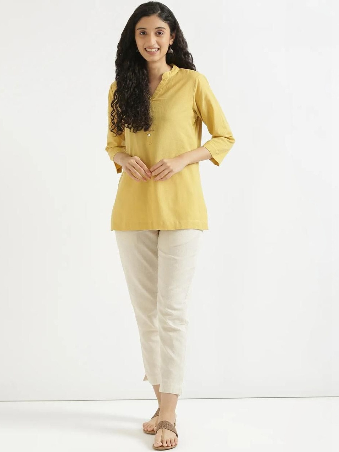 AMIRAS INDIAN ETHNIC WEAR Mandarin Collar Cotton Linen Straight Kurti