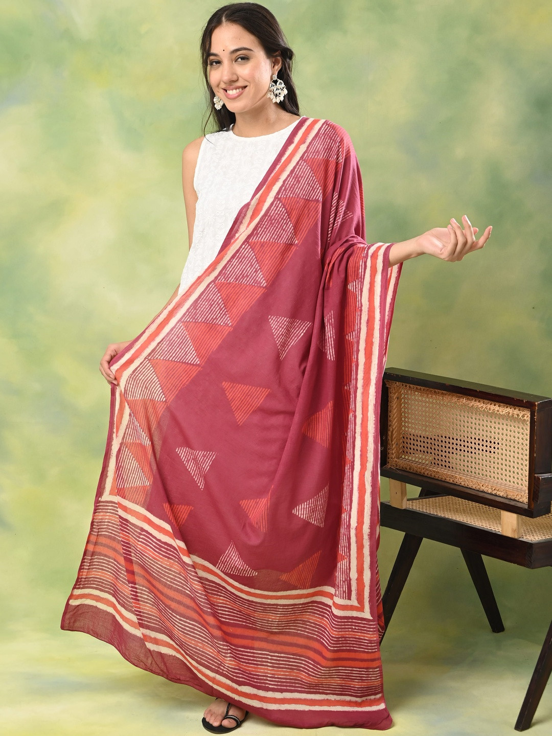 Ushvii Ethnic Motifs Printed Pure Cotton Blend Block Print Dupatta