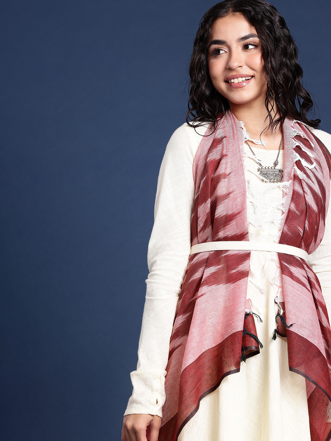 Taavi Woven Design Pure Cotton Ikat Dupatta