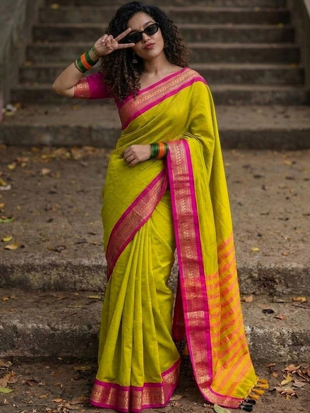 SILKWEAR Woven Design Zari Silk Cotton Handloom Paithani Saree