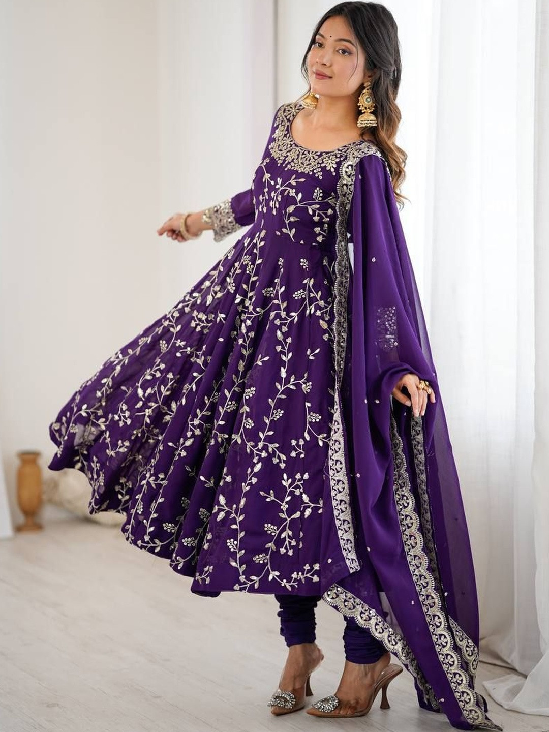 Wedani Women Floral Embroidered Panelled Thread Work Silk Georgette Kurta with Churidar & With Dupatta