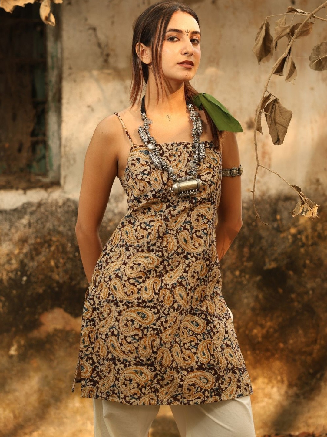 NISHORAMA Paisley Printed Square Neck Pure Cotton Kurti