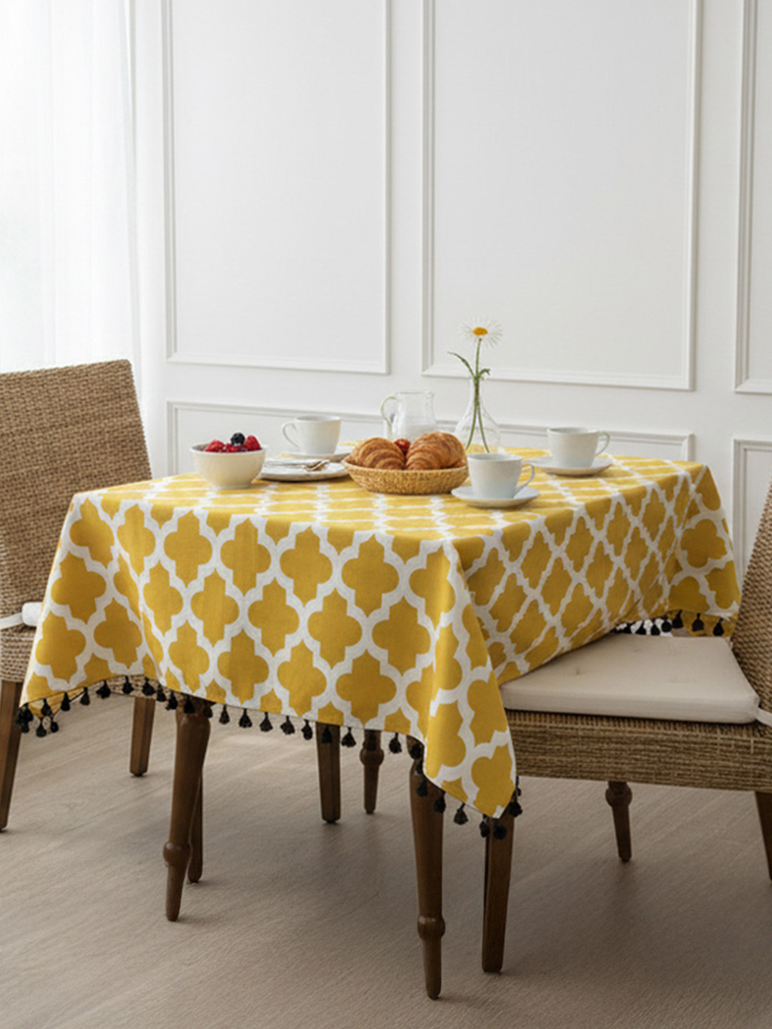 HOMEMONDE Yellow Geometric Printed Cotton 4-Seater Table Cover